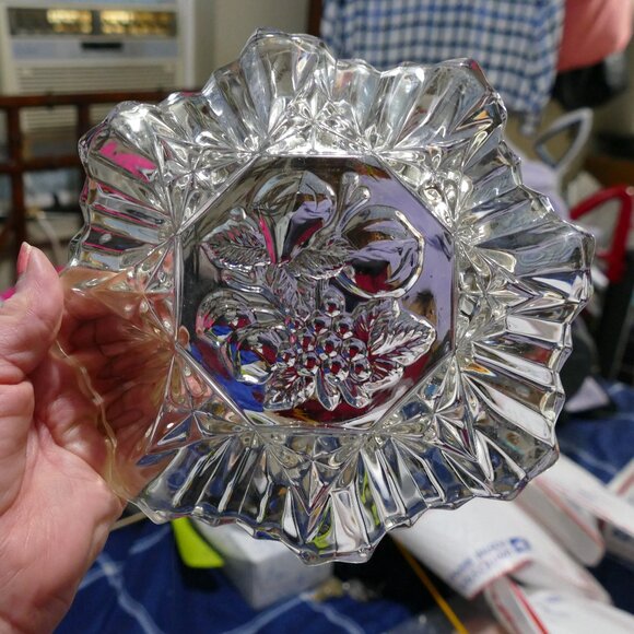 Vintage Federal Clear Glass Fruit Dish/Bowl - Pioneer Pattern w/ Ruffle Edge - Picture 4 of 15